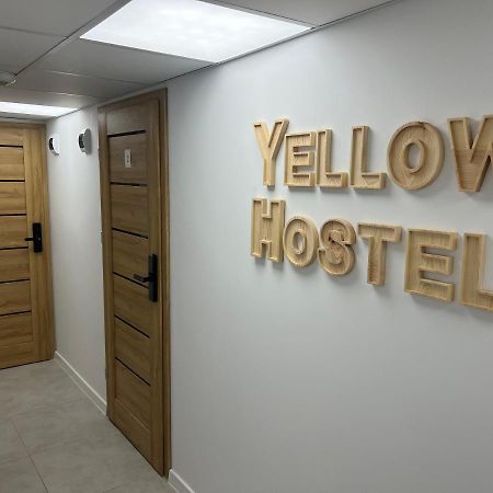 Yellow Hostel 24H - Sniadanie I Obiad Gratis - Free Parking Katoviçe Dış mekan fotoğraf